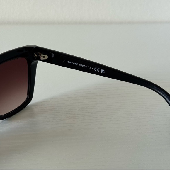 New! Tom Ford Winona TF1030 01Z Black Sunglasses, Authentic main image 9